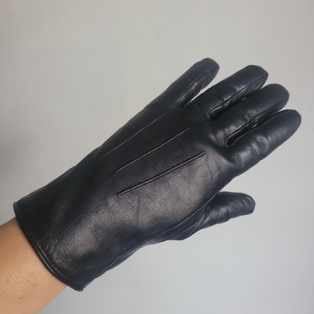 Isotoner Black Leather Gloves